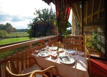 Château de la Rapée - salle de restaurant terrasse© Bergeron