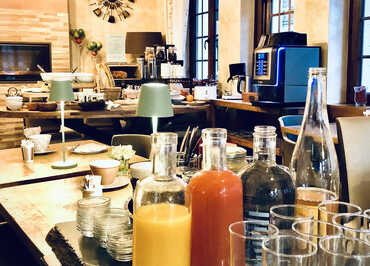 Auberge du Président Cormeilles petit dej@Libre de droit